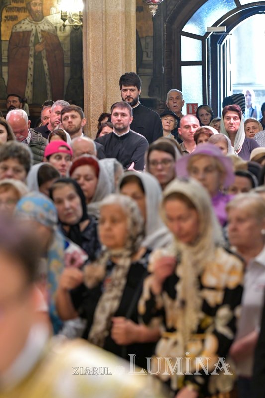 Hramul Centrului de Presă BASILICA 257347