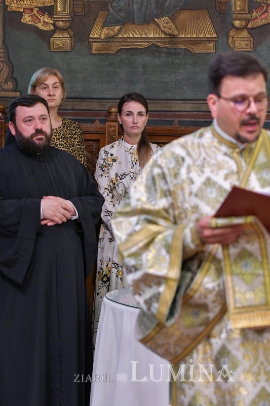 Hramul Centrului de Presă BASILICA 257354