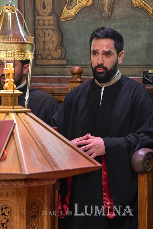 Hramul Centrului de Presă BASILICA 257356