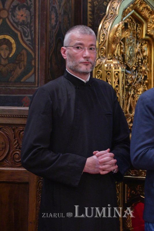 Hramul Centrului de Presă BASILICA 257359