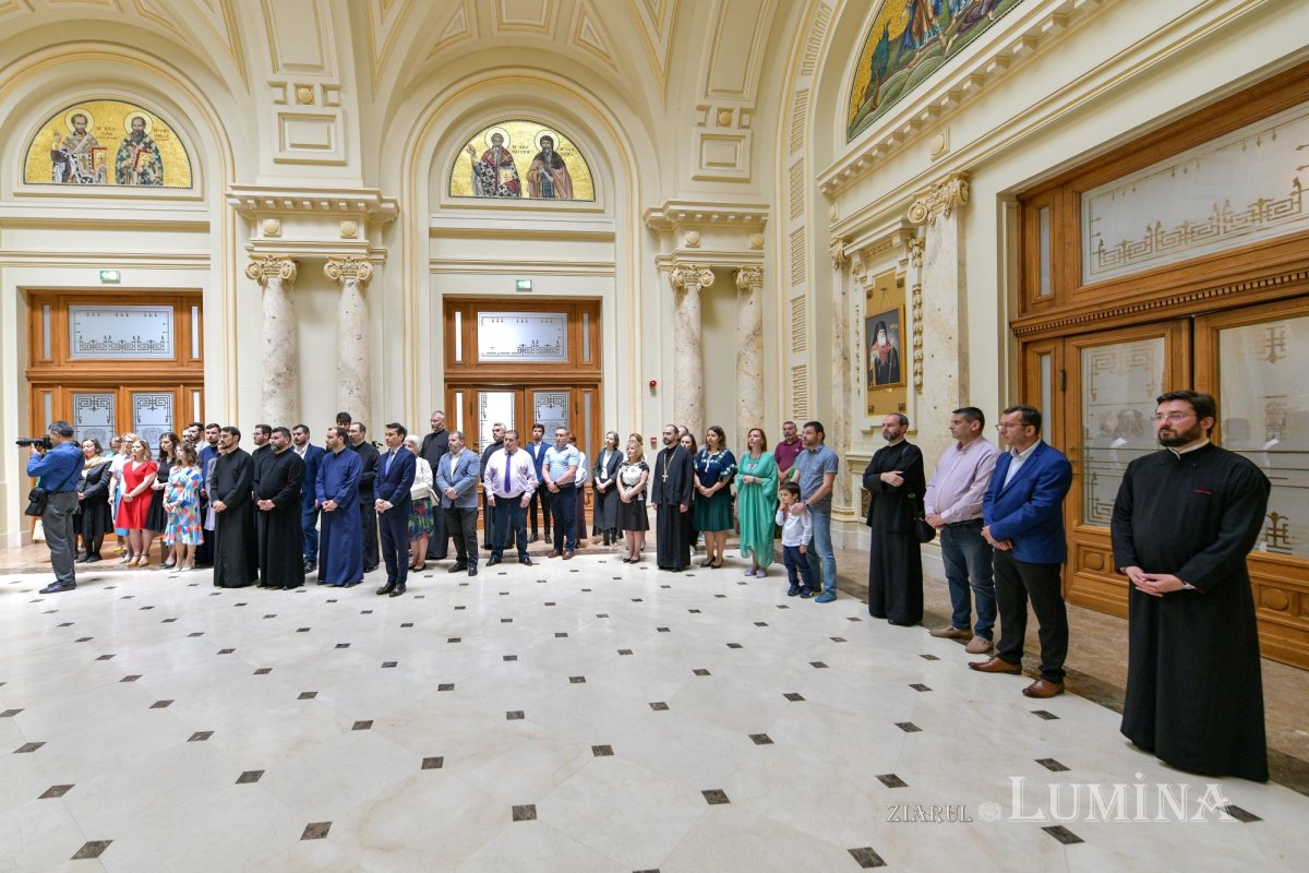 Hramul Centrului de Presă BASILICA 257365