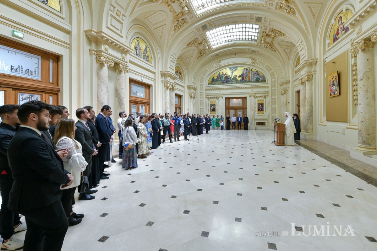 Hramul Centrului de Presă BASILICA 257368