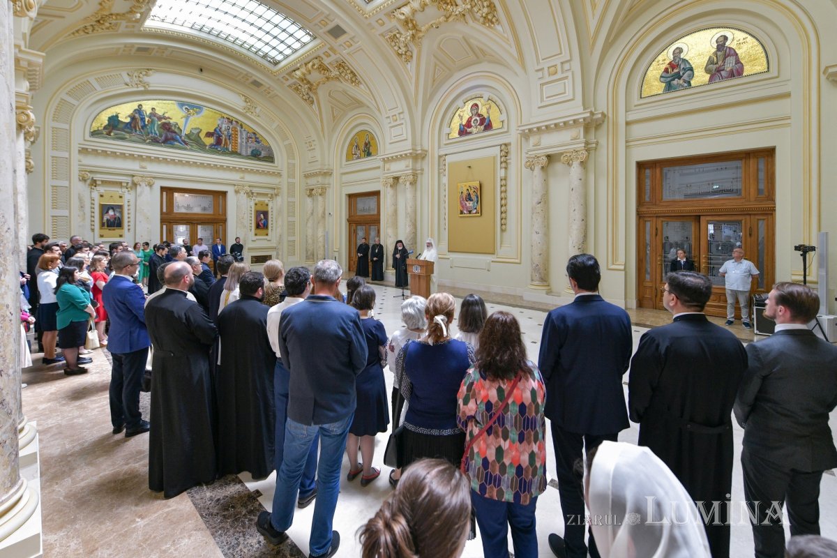 Hramul Centrului de Presă BASILICA 257369