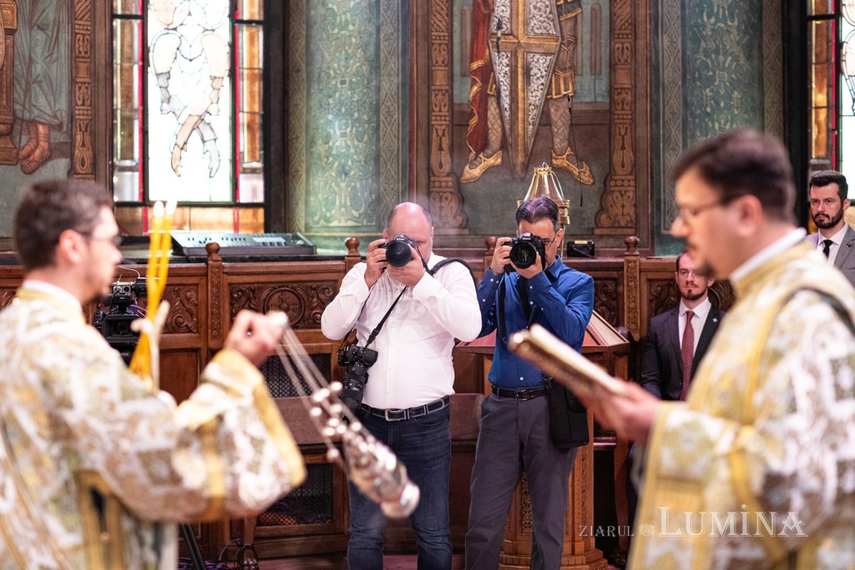 Hramul Centrului de Presă BASILICA 257379