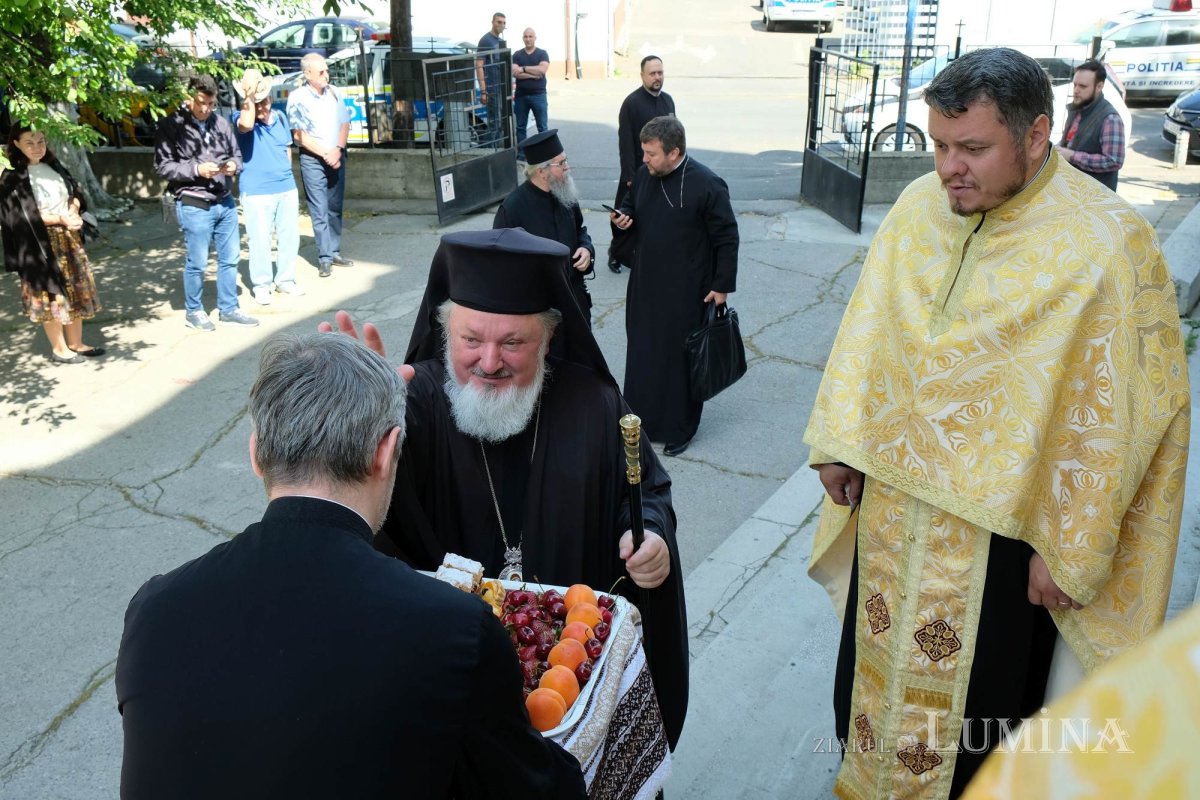 Reînhumarea osemintelor lui Anton Pann într-un mormânt nou 257454