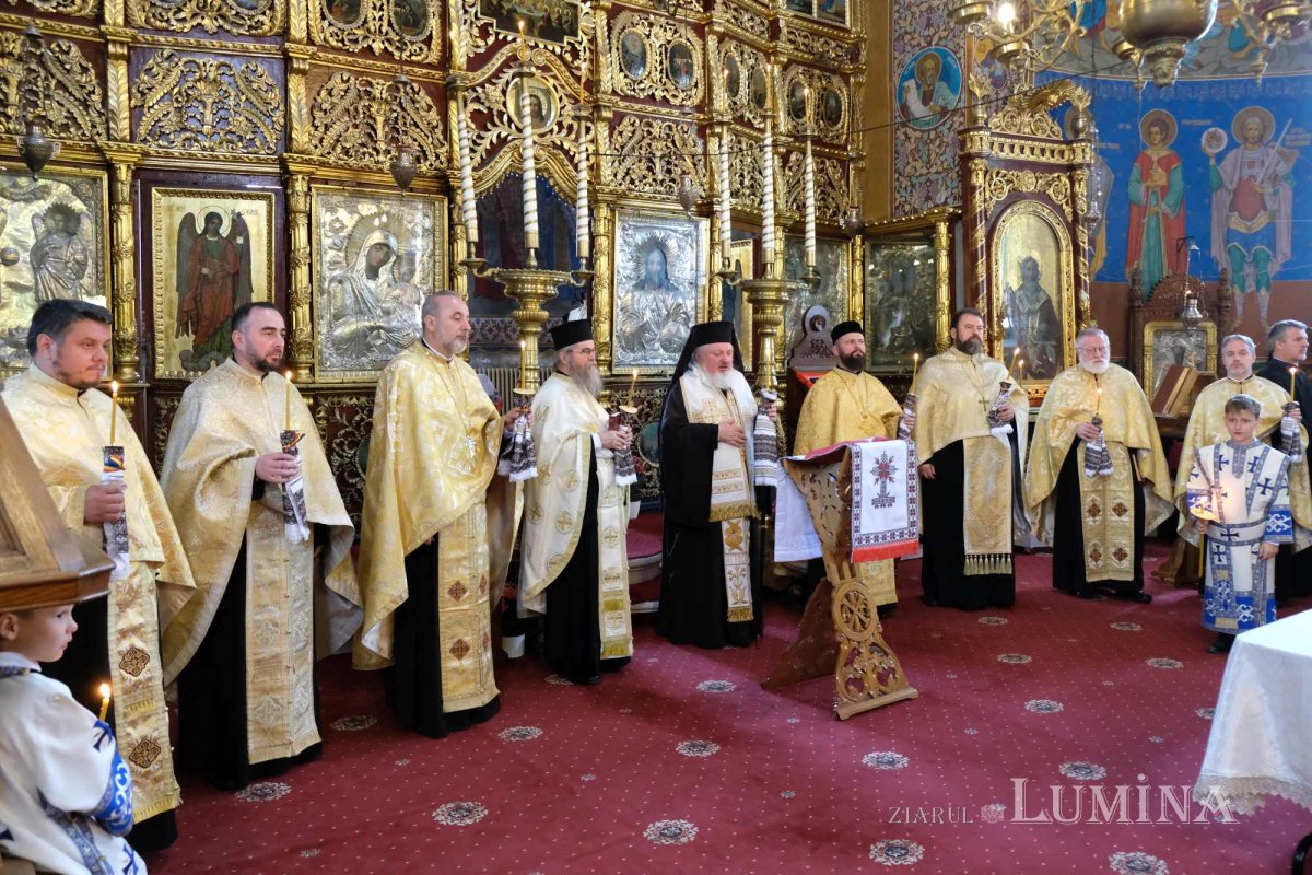 Reînhumarea osemintelor lui Anton Pann într-un mormânt nou 257474