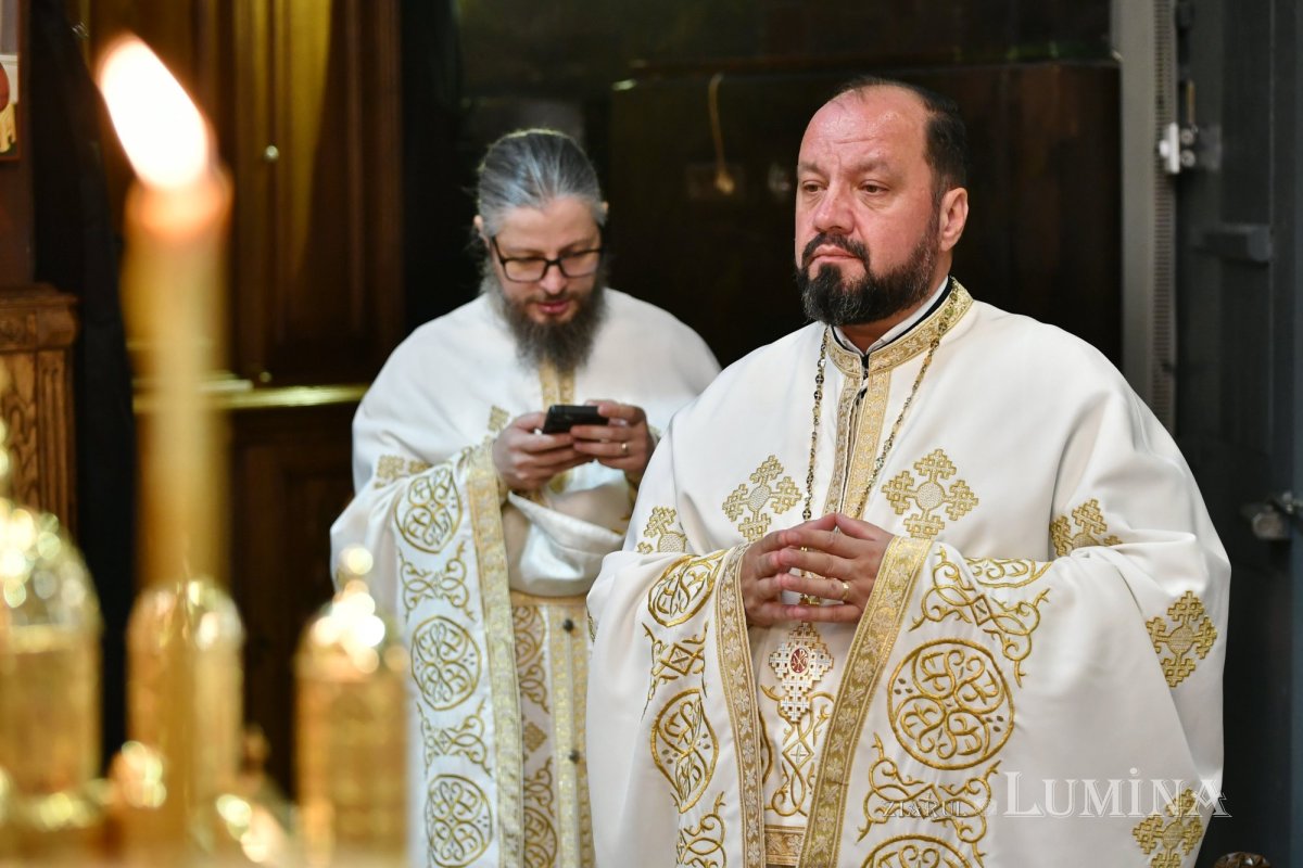 Revederea promoției 2003 a Facultății de Teologie Ortodoxă din București 257621