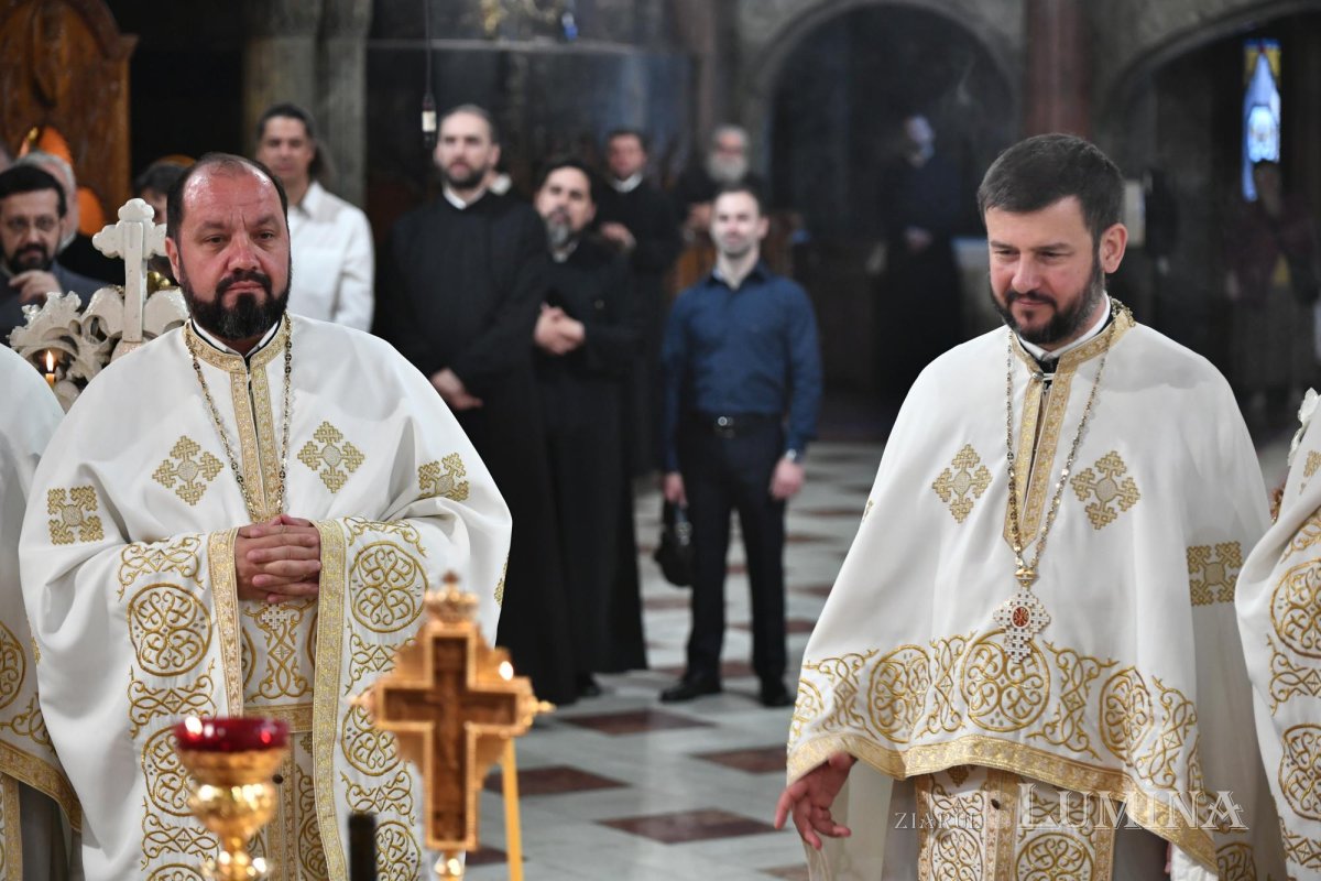 Revederea promoției 2003 a Facultății de Teologie Ortodoxă din București 257628