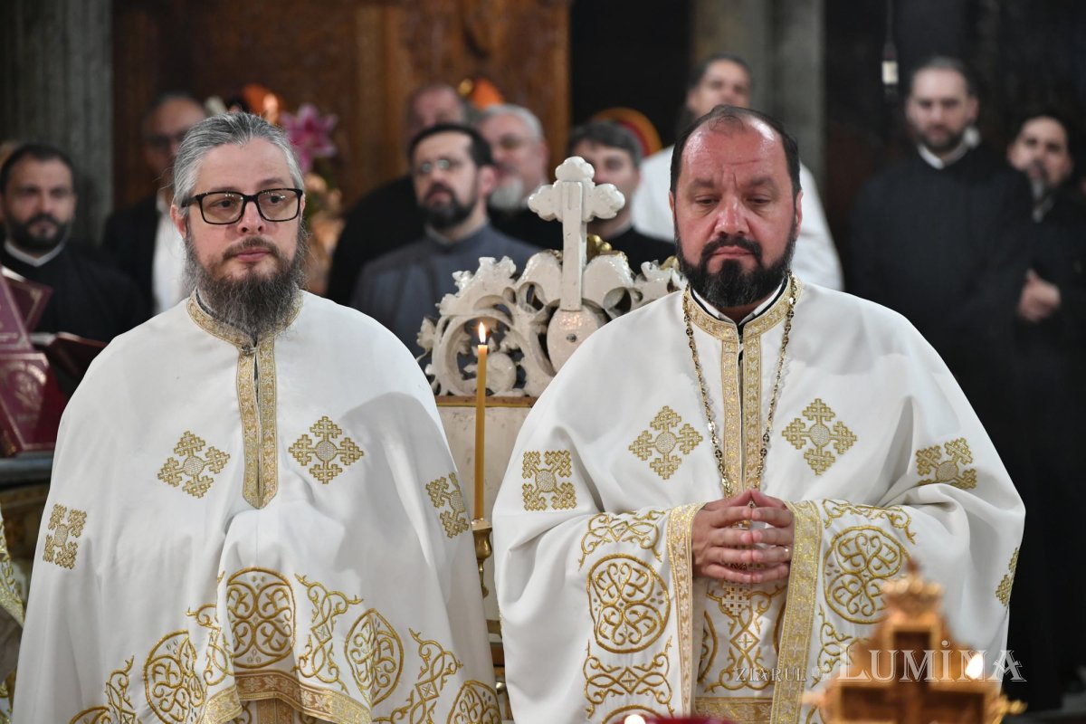 Revederea promoției 2003 a Facultății de Teologie Ortodoxă din București 257629