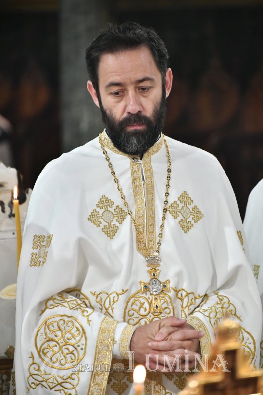 Revederea promoției 2003 a Facultății de Teologie Ortodoxă din București 257633