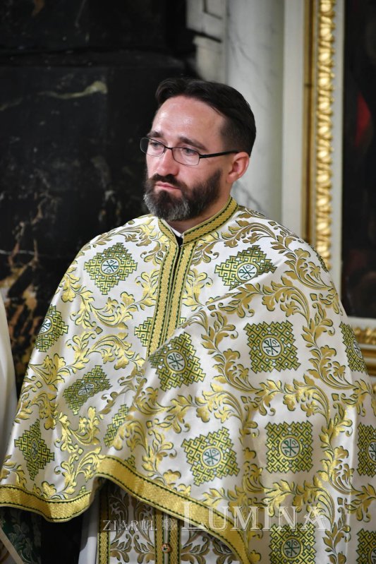 Revederea promoției 2003 a Facultății de Teologie Ortodoxă din București 257635