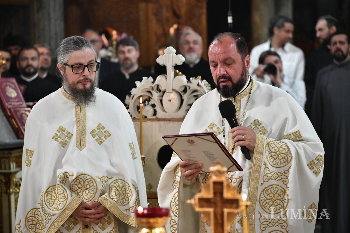 Revederea promoției 2003 a Facultății de Teologie Ortodoxă din București 257644