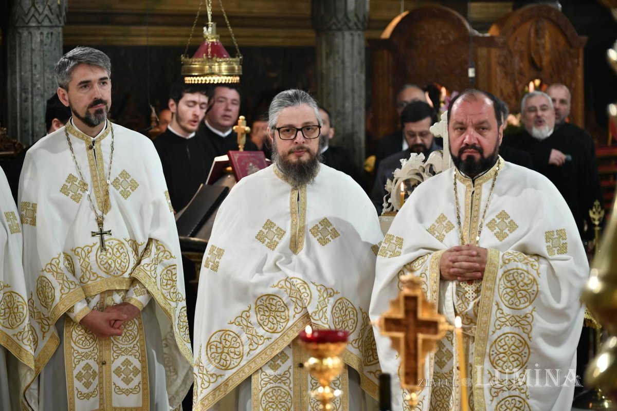 Revederea promoției 2003 a Facultății de Teologie Ortodoxă din București 257647