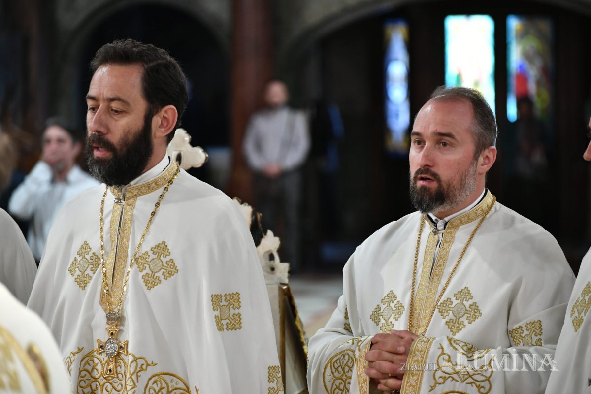 Revederea promoției 2003 a Facultății de Teologie Ortodoxă din București 257648