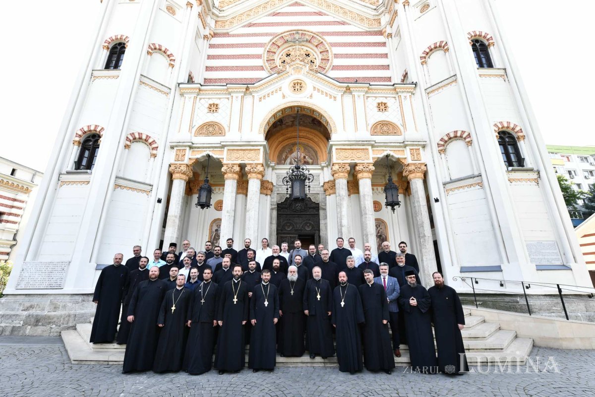 Revederea promoției 2003 a Facultății de Teologie Ortodoxă din București 257658