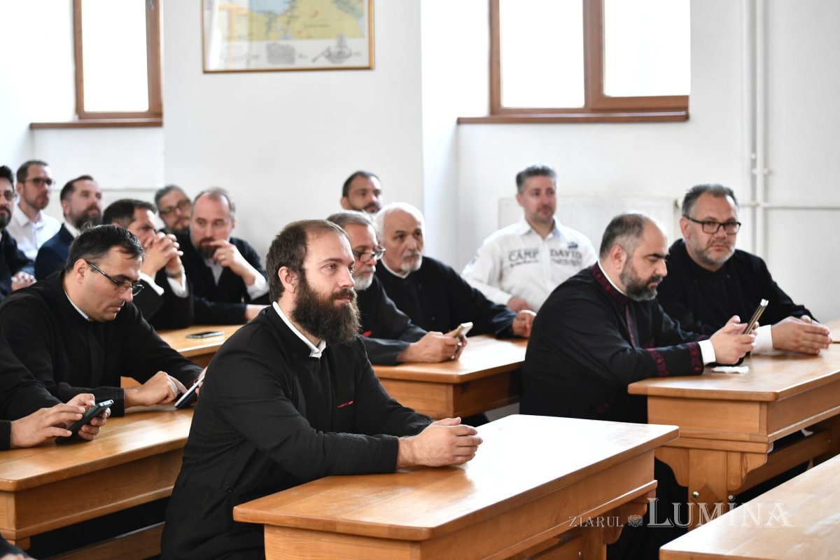 Revederea promoției 2003 a Facultății de Teologie Ortodoxă din București 257668