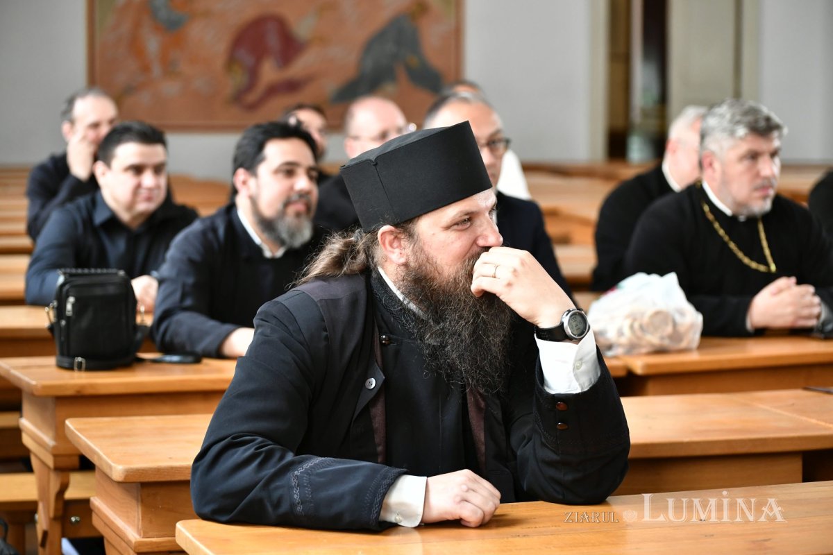 Revederea promoției 2003 a Facultății de Teologie Ortodoxă din București 257671