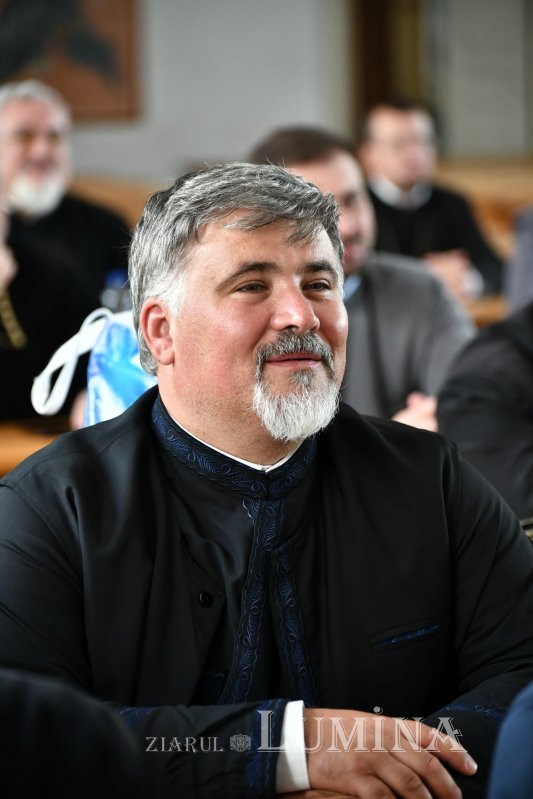 Revederea promoției 2003 a Facultății de Teologie Ortodoxă din București 257674