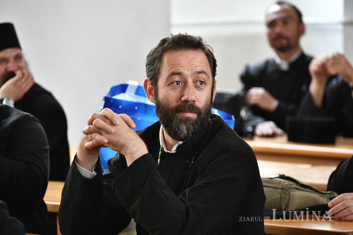 Revederea promoției 2003 a Facultății de Teologie Ortodoxă din București 257682