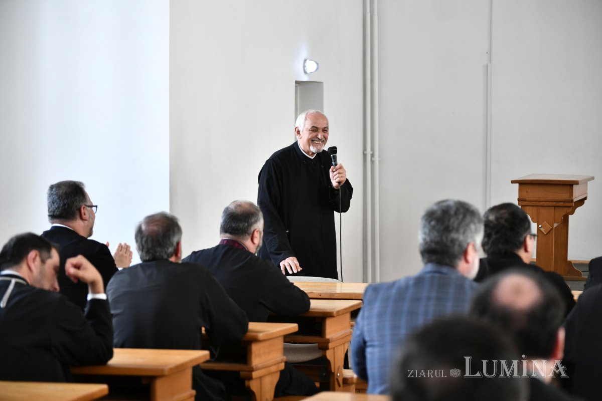 Revederea promoției 2003 a Facultății de Teologie Ortodoxă din București 257703