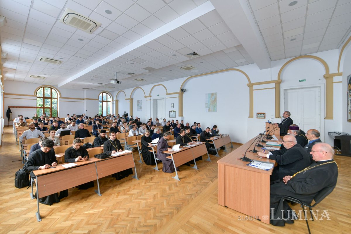 Colocviu Național de Teologie Dogmatică la Facultatea „Justinian Patriarhul” 257821