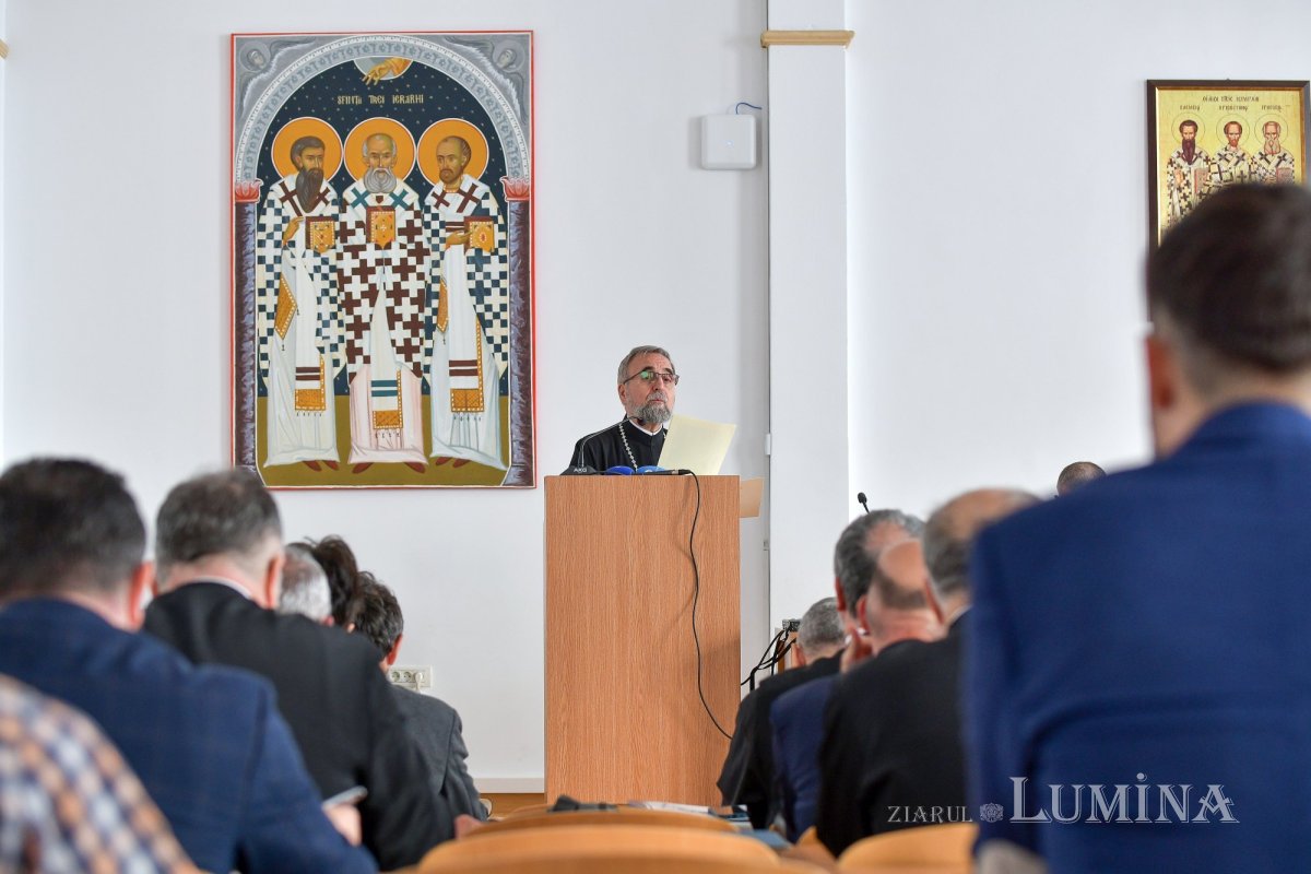 Colocviu Național de Teologie Dogmatică la Facultatea „Justinian Patriarhul” 257830