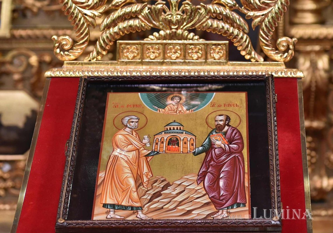 Pregătire duhovnicească pentru cinstirea Sfinților Apostoli Petru și Pavel  257872