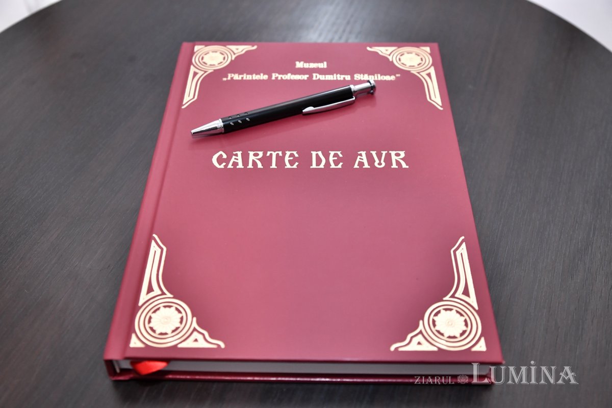 Vizită la muzeul dedicat părintelui Dumitru Stăniloae din Bucureşti 257934