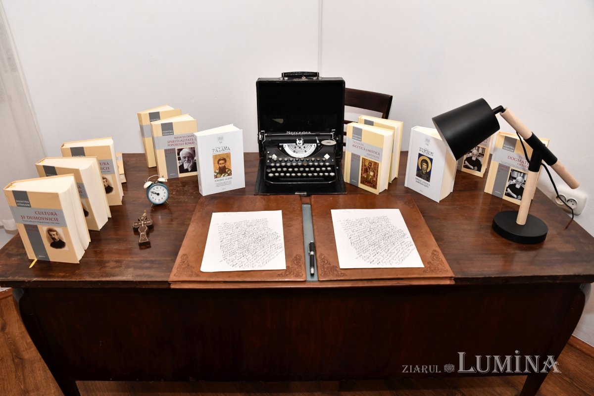 Vizită la muzeul dedicat părintelui Dumitru Stăniloae din Bucureşti 257938