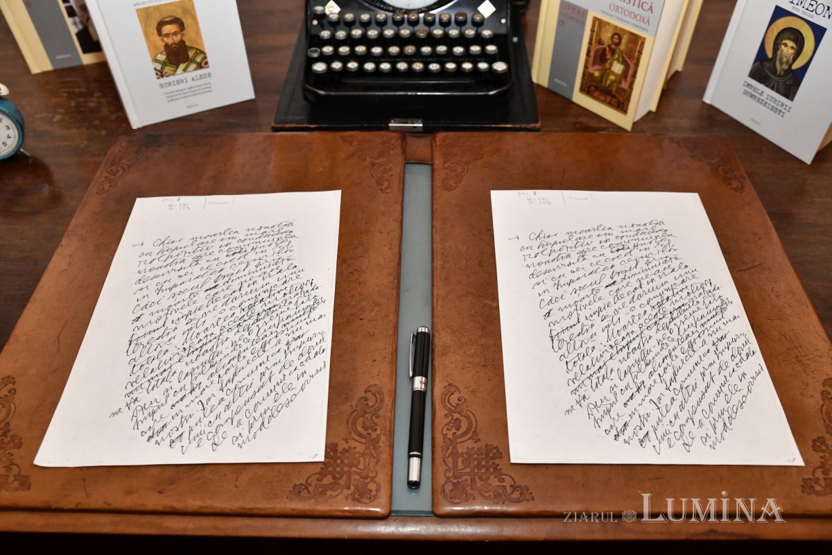 Vizită la muzeul dedicat părintelui Dumitru Stăniloae din Bucureşti 257939