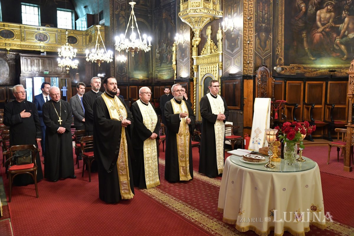 Vizită la muzeul dedicat părintelui Dumitru Stăniloae din Bucureşti 257961