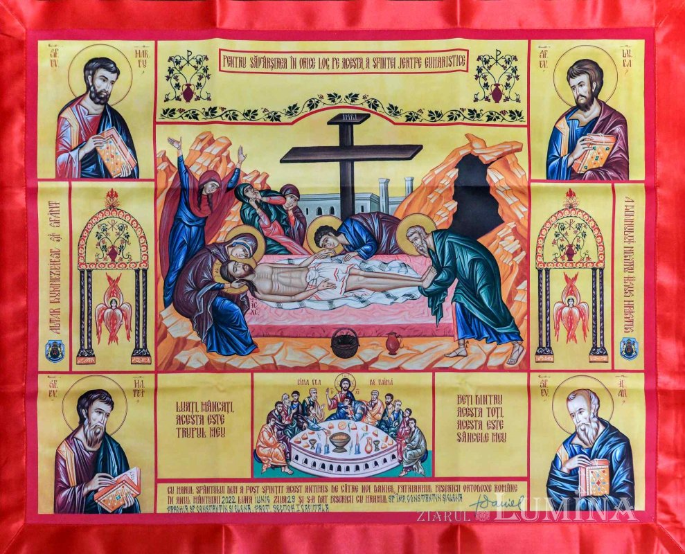 Patriarhul României a oferit noi Antimise bisericilor din Eparhia Bucureștilor 258464