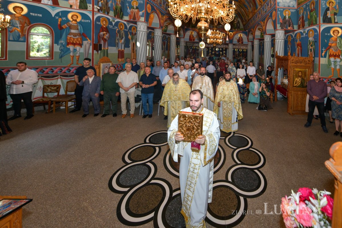 „Domnul Iisus Hristos formează apostoli pentru sfințirea neamurilor” 258819
