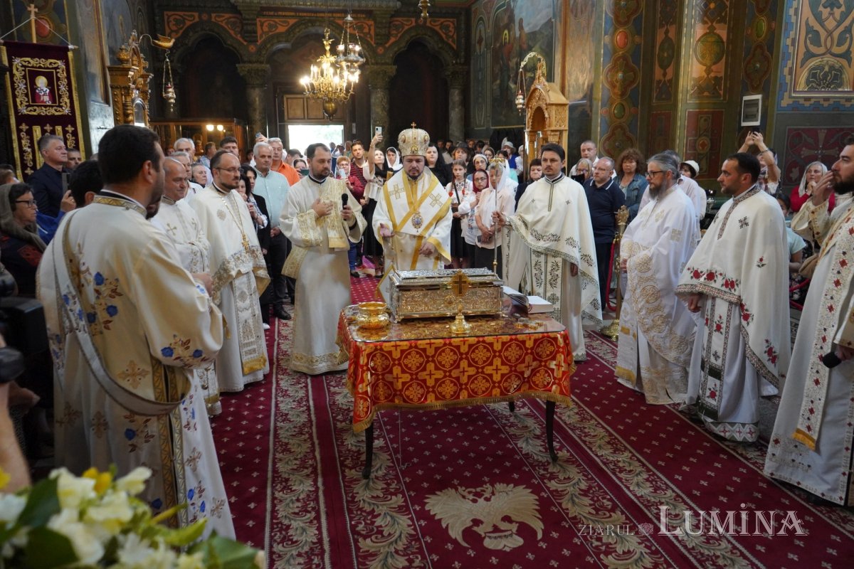 Sfântul Dionisie Erhan, prezent prin moaștele sale într‑o parohie din București 258890