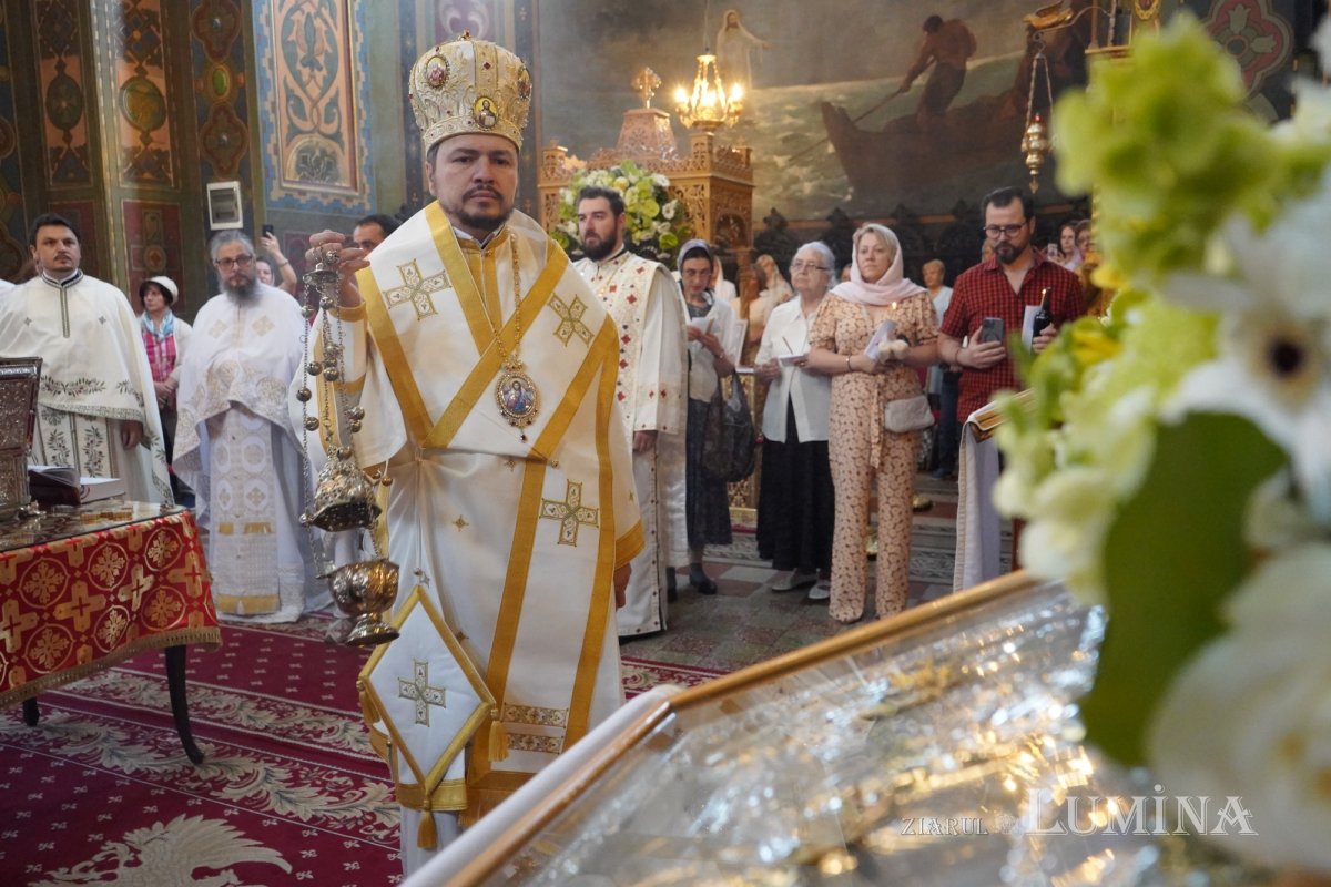 Sfântul Dionisie Erhan, prezent prin moaștele sale într‑o parohie din București 258892