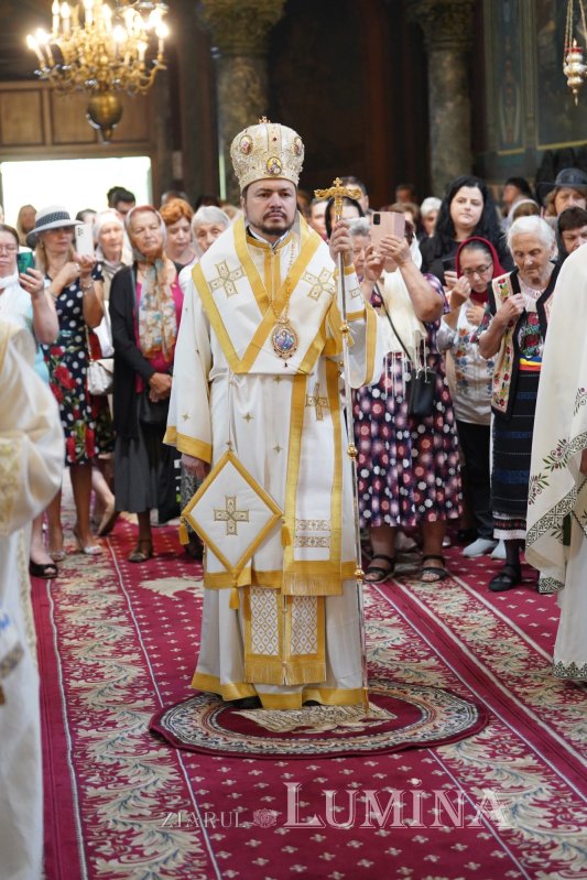 Sfântul Dionisie Erhan, prezent prin moaștele sale într‑o parohie din București 258905