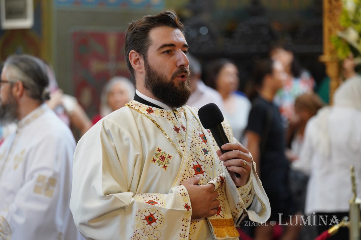 Sfântul Dionisie Erhan, prezent prin moaștele sale într‑o parohie din București 258907