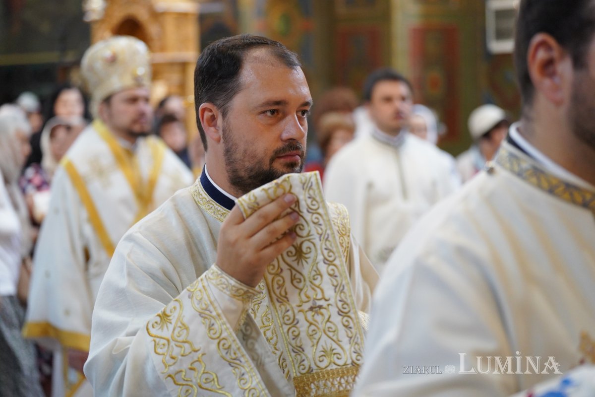 Sfântul Dionisie Erhan, prezent prin moaștele sale într‑o parohie din București 258908