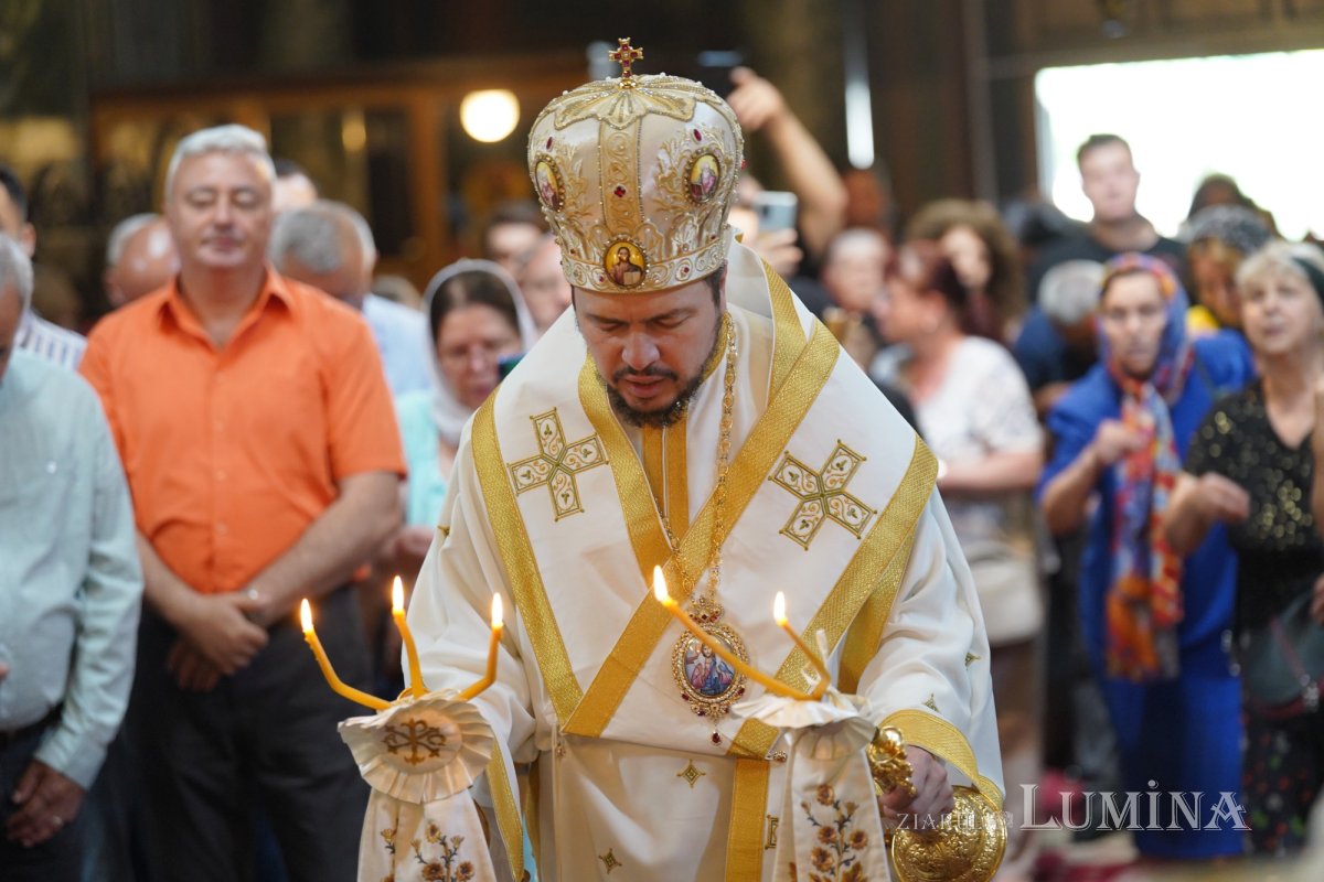 Sfântul Dionisie Erhan, prezent prin moaștele sale într‑o parohie din București 258929