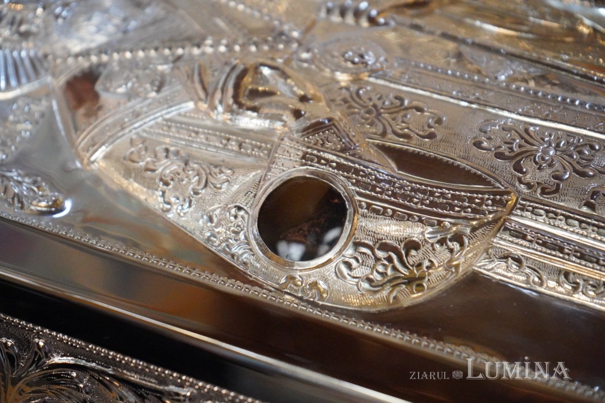 Sfântul Dionisie Erhan, prezent prin moaștele sale într‑o parohie din București 258950