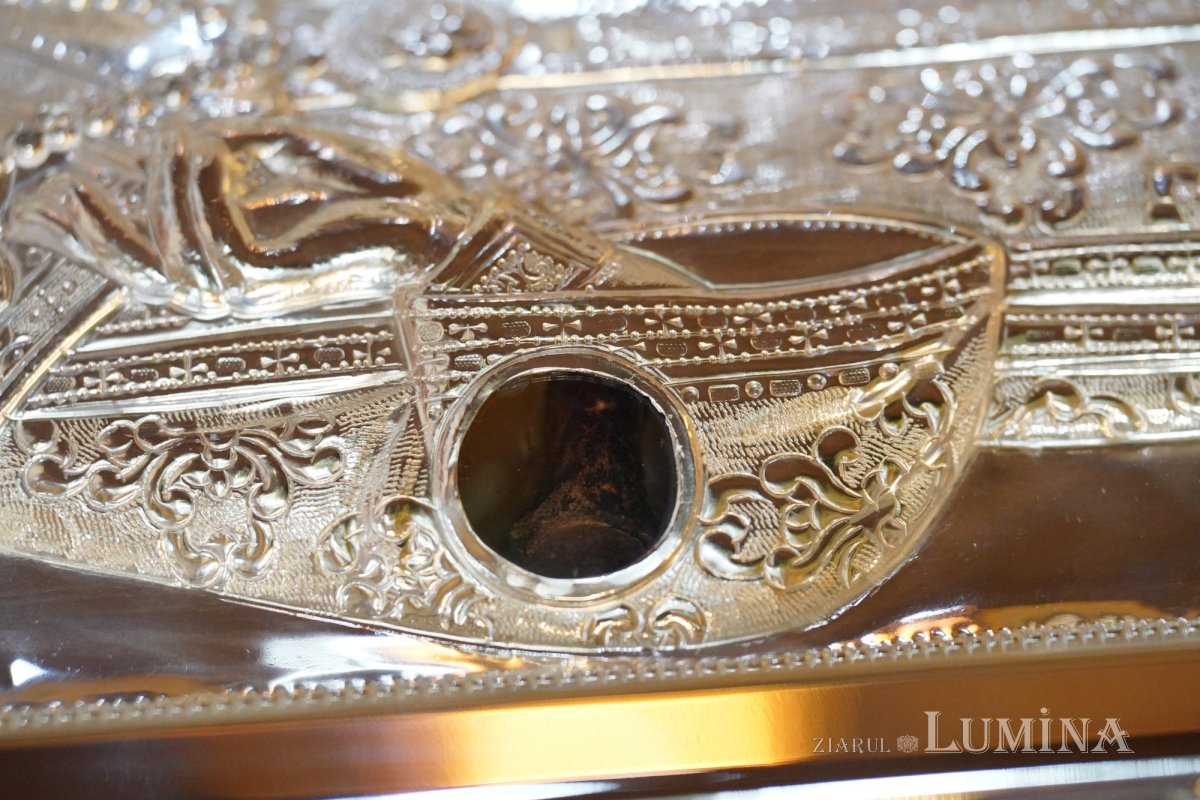 Sfântul Dionisie Erhan, prezent prin moaștele sale într‑o parohie din București 258953