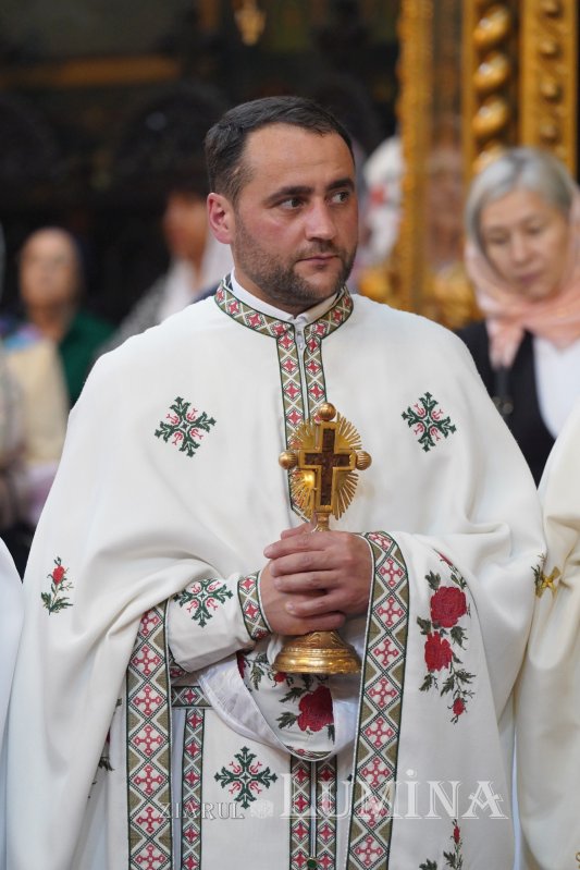 Sfântul Dionisie Erhan, prezent prin moaștele sale într‑o parohie din București 258961