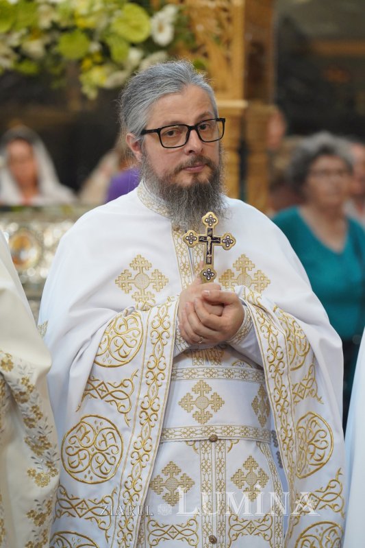 Sfântul Dionisie Erhan, prezent prin moaștele sale într‑o parohie din București 258962