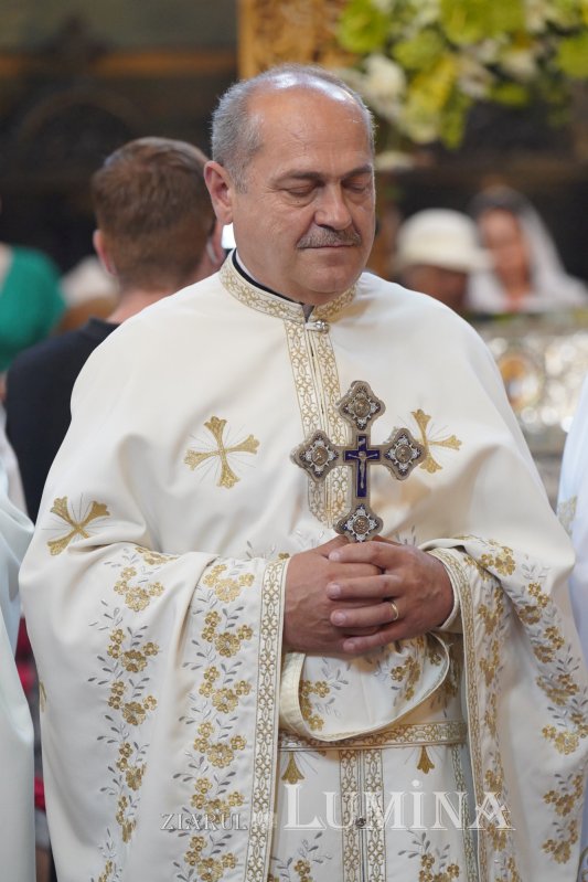 Sfântul Dionisie Erhan, prezent prin moaștele sale într‑o parohie din București 258963