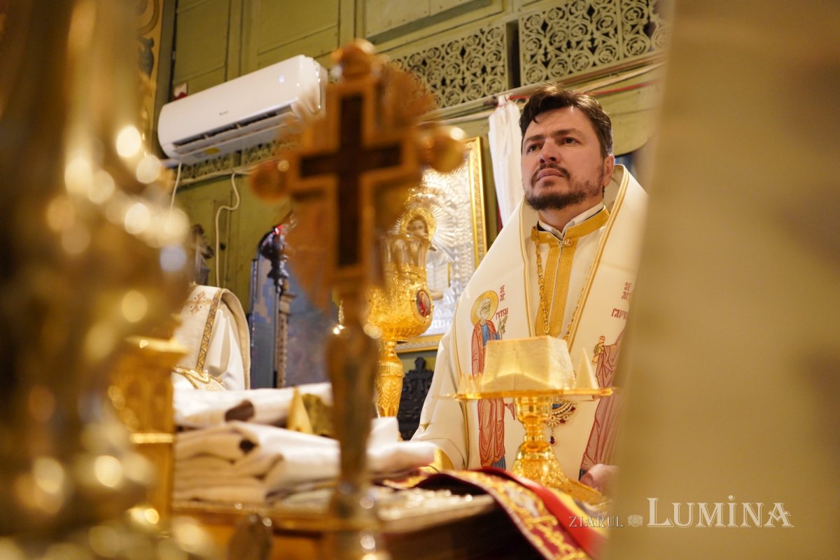 Sfântul Dionisie Erhan, prezent prin moaștele sale într‑o parohie din București 258971