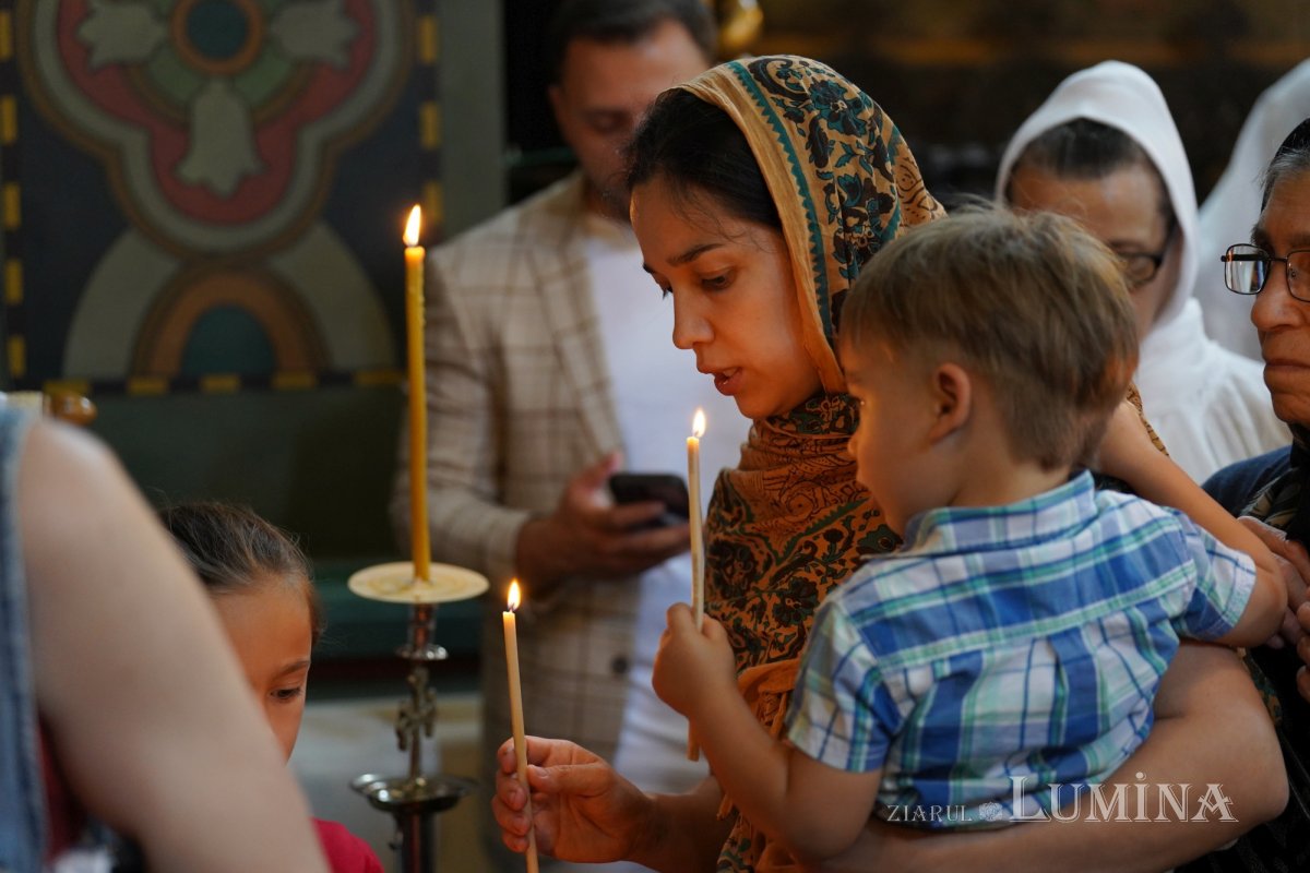 Sfântul Dionisie Erhan, prezent prin moaștele sale într‑o parohie din București 258972