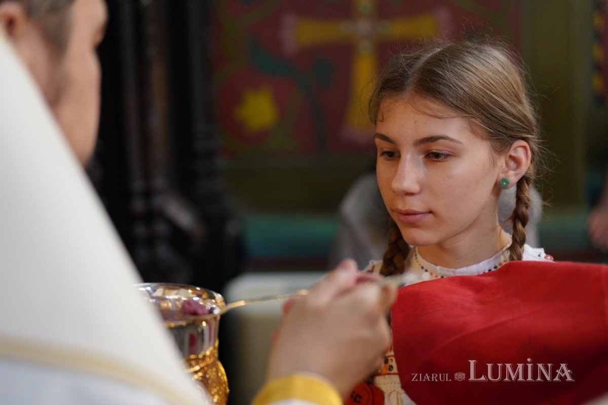 Sfântul Dionisie Erhan, prezent prin moaștele sale într‑o parohie din București 258977