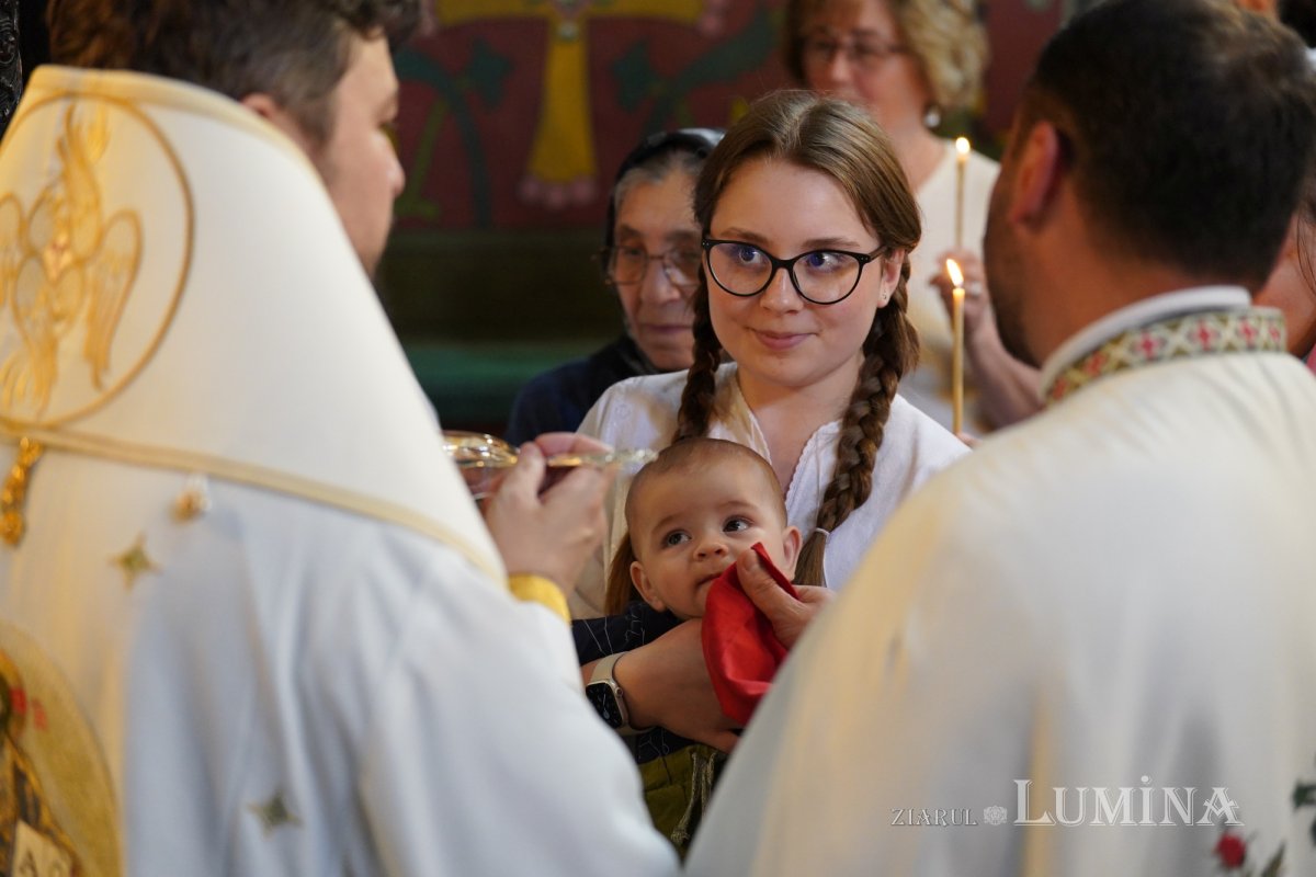 Sfântul Dionisie Erhan, prezent prin moaștele sale într‑o parohie din București 258979