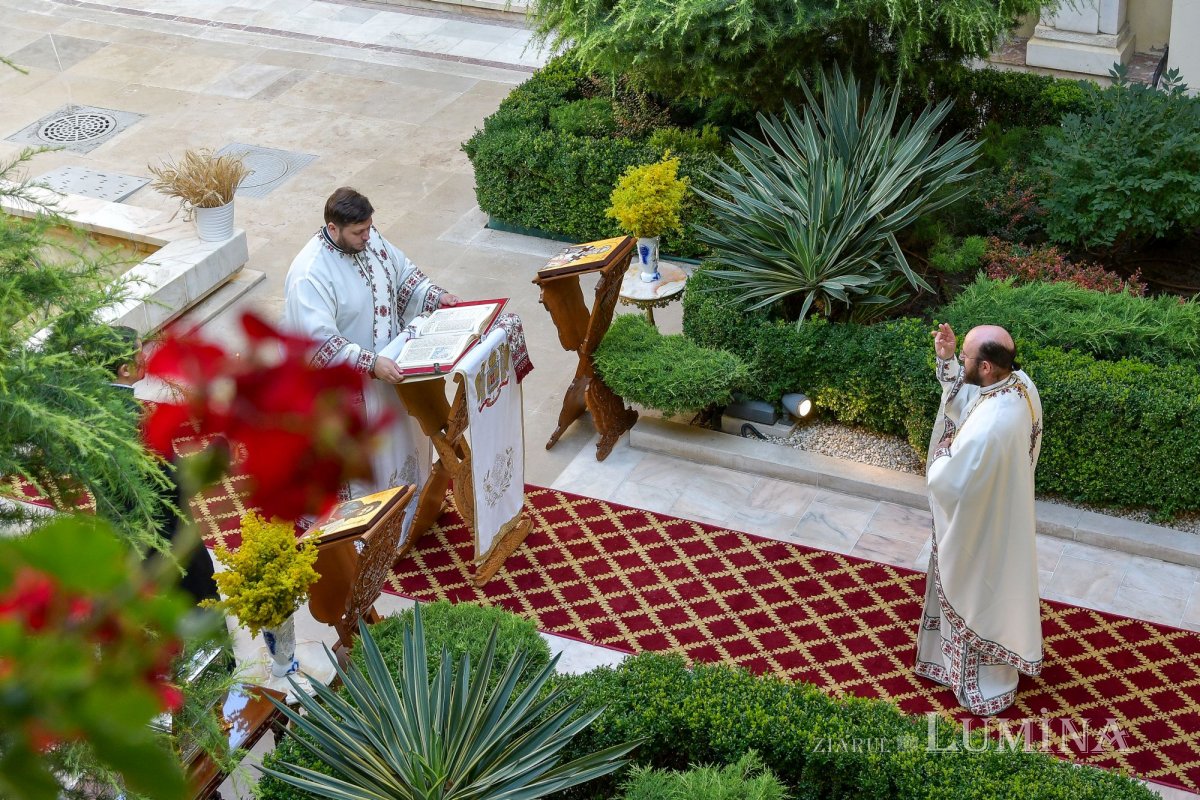 Botezătorul Ioan sărbătorit la Altarul de vară al Reședinței Patriarhale 259695