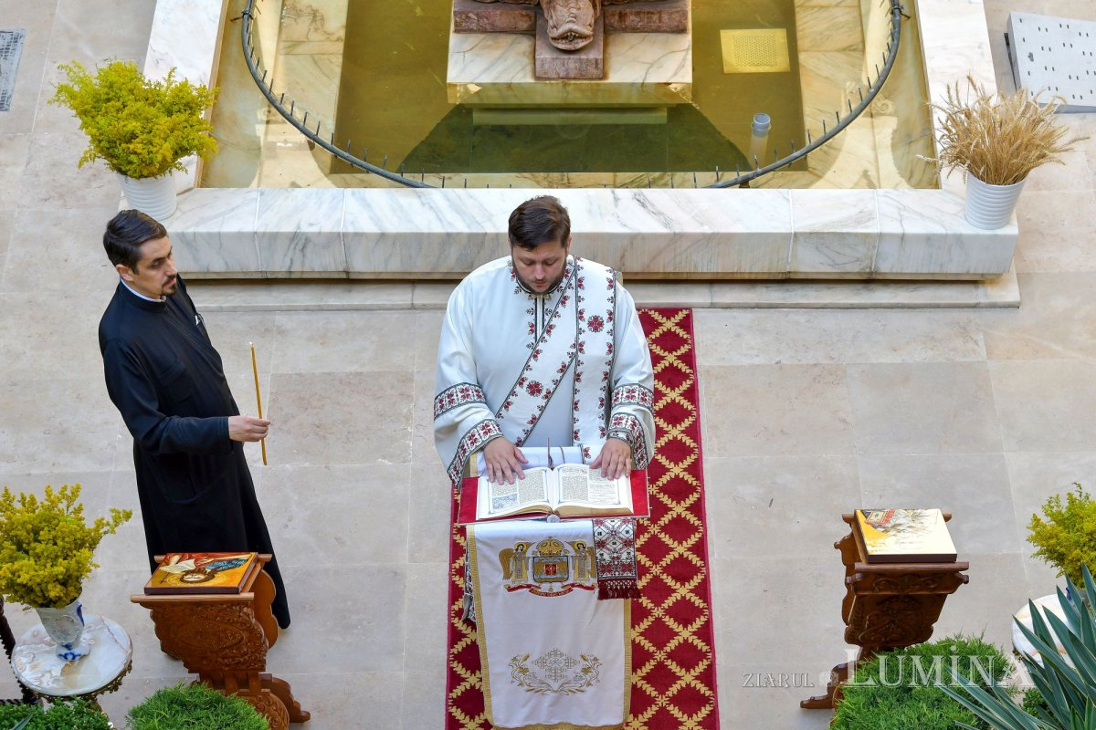 Botezătorul Ioan sărbătorit la Altarul de vară al Reședinței Patriarhale 259696